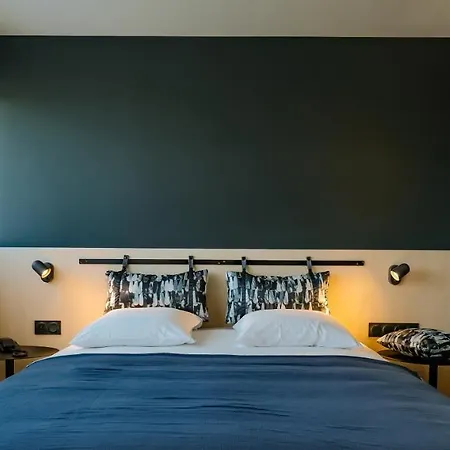 Hotel Live Bordeaux 3*
