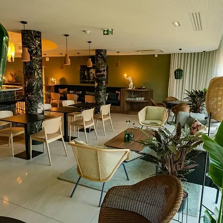 Live Bordeaux Hotel